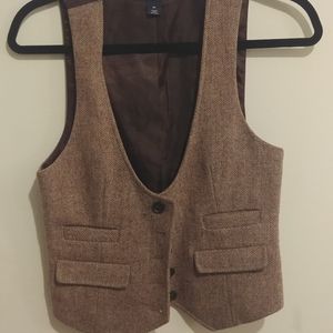 Gap Vest